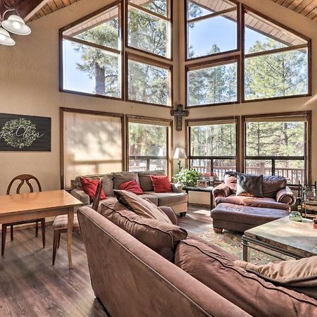 Munds Park Cabin With Fire Pit And Wraparound Porch! Kültér fotó