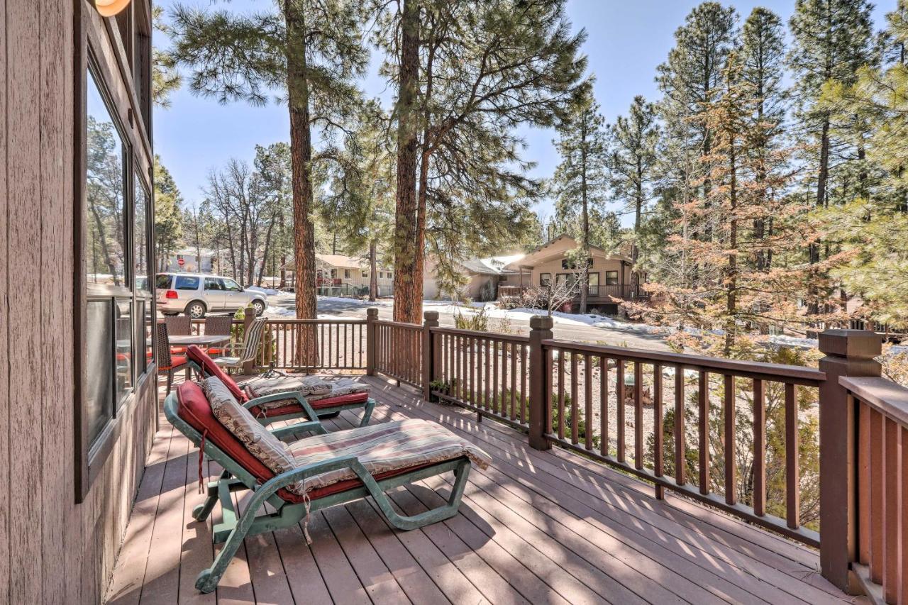 Munds Park Cabin With Fire Pit And Wraparound Porch! Kültér fotó
